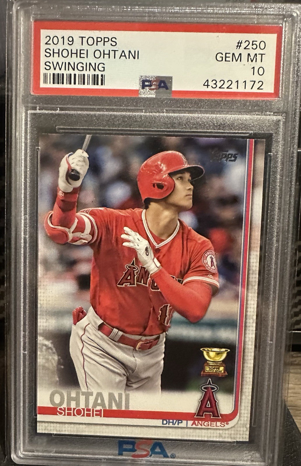 2019 Topps - Shohei Ohtani #250 Swinging PSA 10